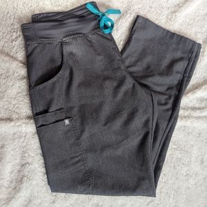 Figs Large Graphite Kade Cargo Scrub Pants